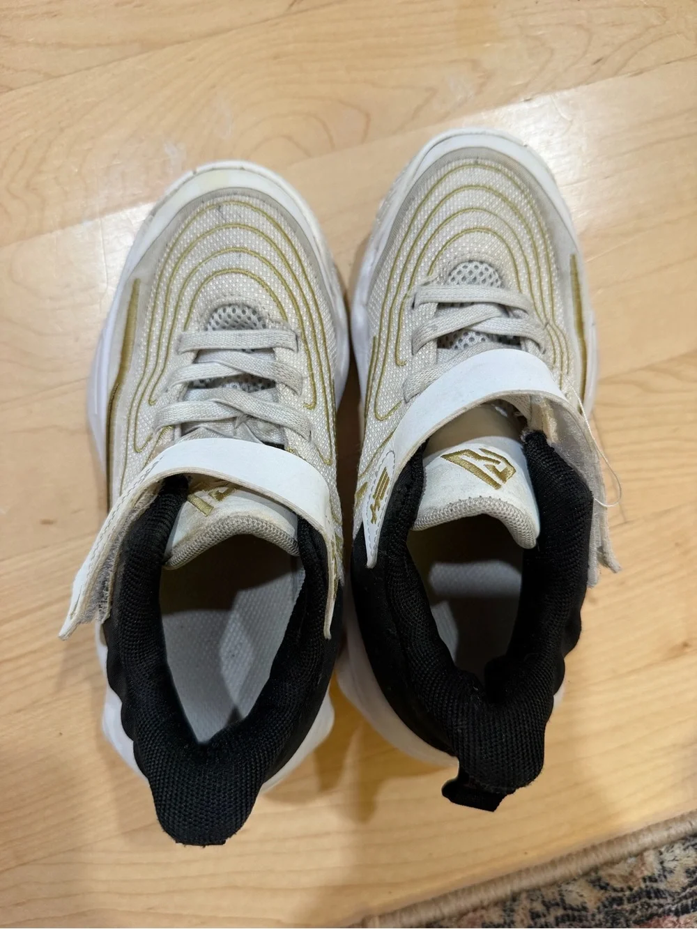 Nike Kids White and Gold Hook-and-Loop Sneakers